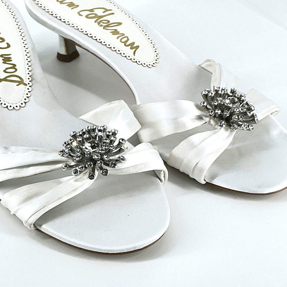Sam Edelman Size 7.5 White Satin Rhinestone Kitten Heel Slide Mules Cindie - Picture 2 of 13
